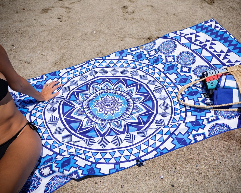Elite Trend Microfiber Beach Towel for Adults with Bag - Extra Large 78x35 inch Lightweight Sand Free Quick Dry Towel for Travel, Swimming, Yoga, Camping (Blue Angel) - Image 5
